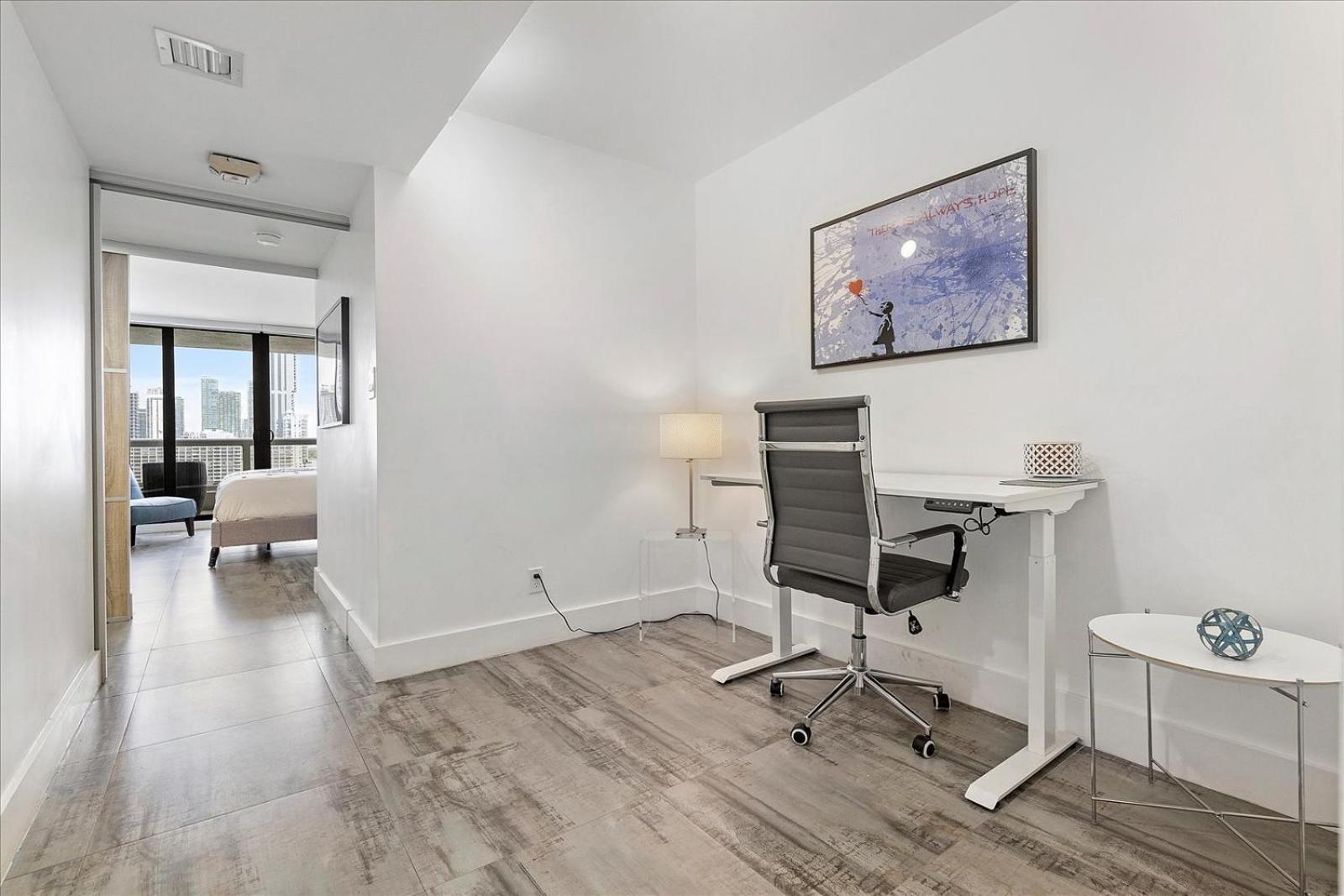 Beautiful Water & Park Views, Remodeled, Wfh Office Apartamento *