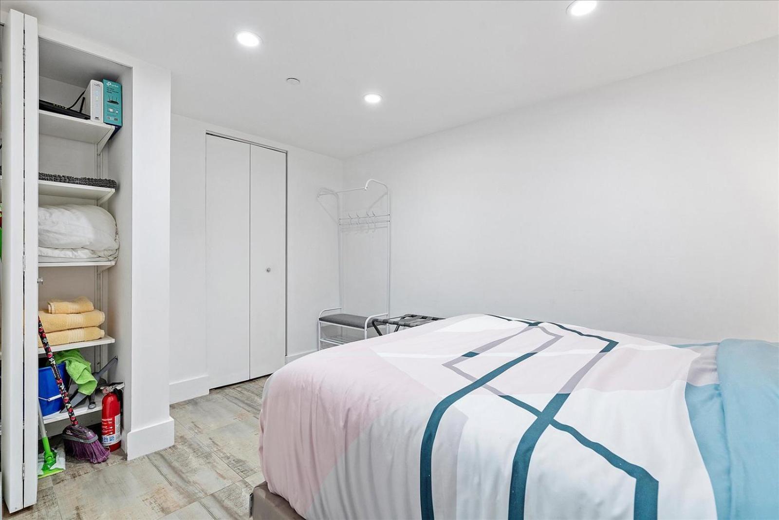 Beautiful Water & Park Views, Remodeled, Wfh Office * Miami